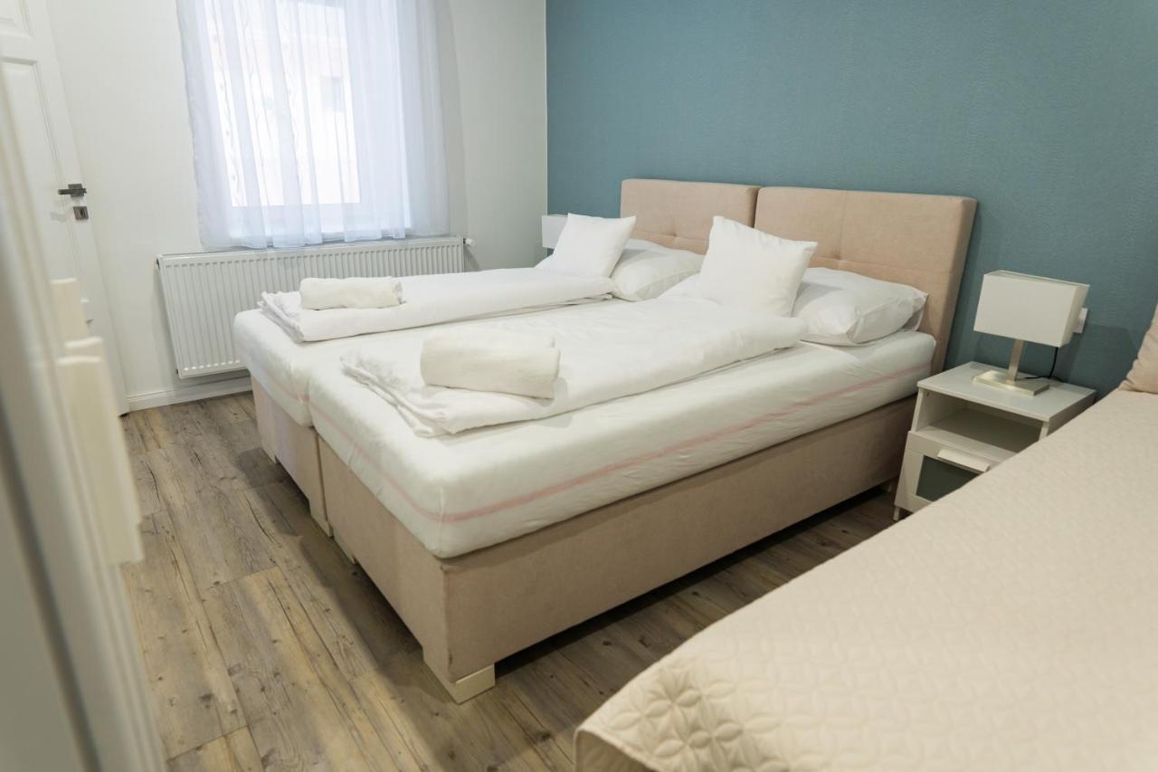 Mykonos Apartman Makó Exterior foto